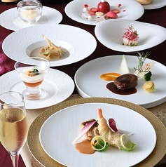 フレンチレストラン ロジェ 福山ニューキャッスルホテルのコース写真