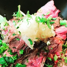 希少部位「牛ハラミ」と「ひね皮」の厳選