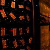 ワインは世界各国の物を取扱い数100種類