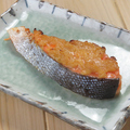 料理メニュー写真 サーモンの西京焼き