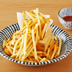 山盛りカリカリポテトフライ