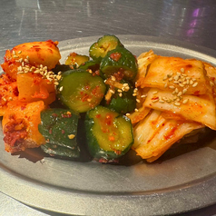 キムチ盛り合わせ