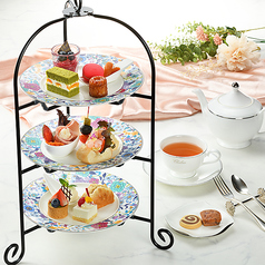 4月アフターヌーンティセット【土日祝日：４５００円】（12：00～17：00）
