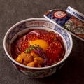 料理メニュー写真&nbsp;すごいTKG（雲丹・いくら・和牛）