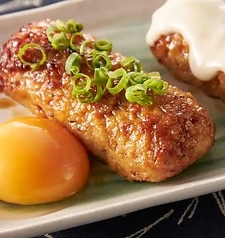 鶏つくね 黄身添え