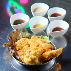 店名にちなんだ【PKBチキン】ザクザクの衣の中に柔らかいチキンが絶品！味は5種類からお選びいただけます♪の写真