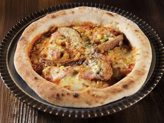 ベーコンポテトマヨのわんぱくピザ