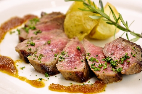 Dining ILOHA _CjO Cn