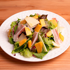 五大のフルーツサラダ