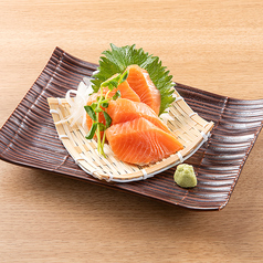 サーモンの刺身
