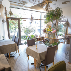 macherie cafe&flowers マシェリ カフェアンドフラワーズの雰囲気1