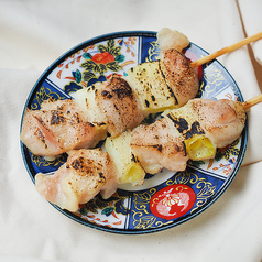 厳選した魚料理と鍋・焼き鳥や肉料理が人気のお店です！