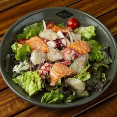 海鮮サラダ