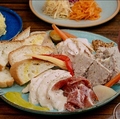 料理メニュー写真&nbsp;シャルキュトリー盛り合わせ