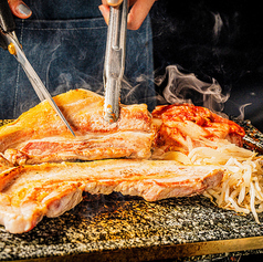 サムギョプサル 韓国料理 小さな韓国 あぷろ薬院店の写真2