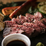 季節の旬の食材をご用意。スーパーに出回らない野菜・お肉は匠焼肉提携の厳選された国産牛を使用。