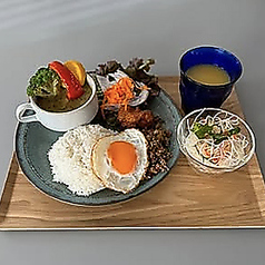アジアンビストロ ロータス 茅ヶ崎の特集写真
