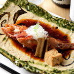 鮮度抜群の海鮮天ぷらはシンプルに塩で…