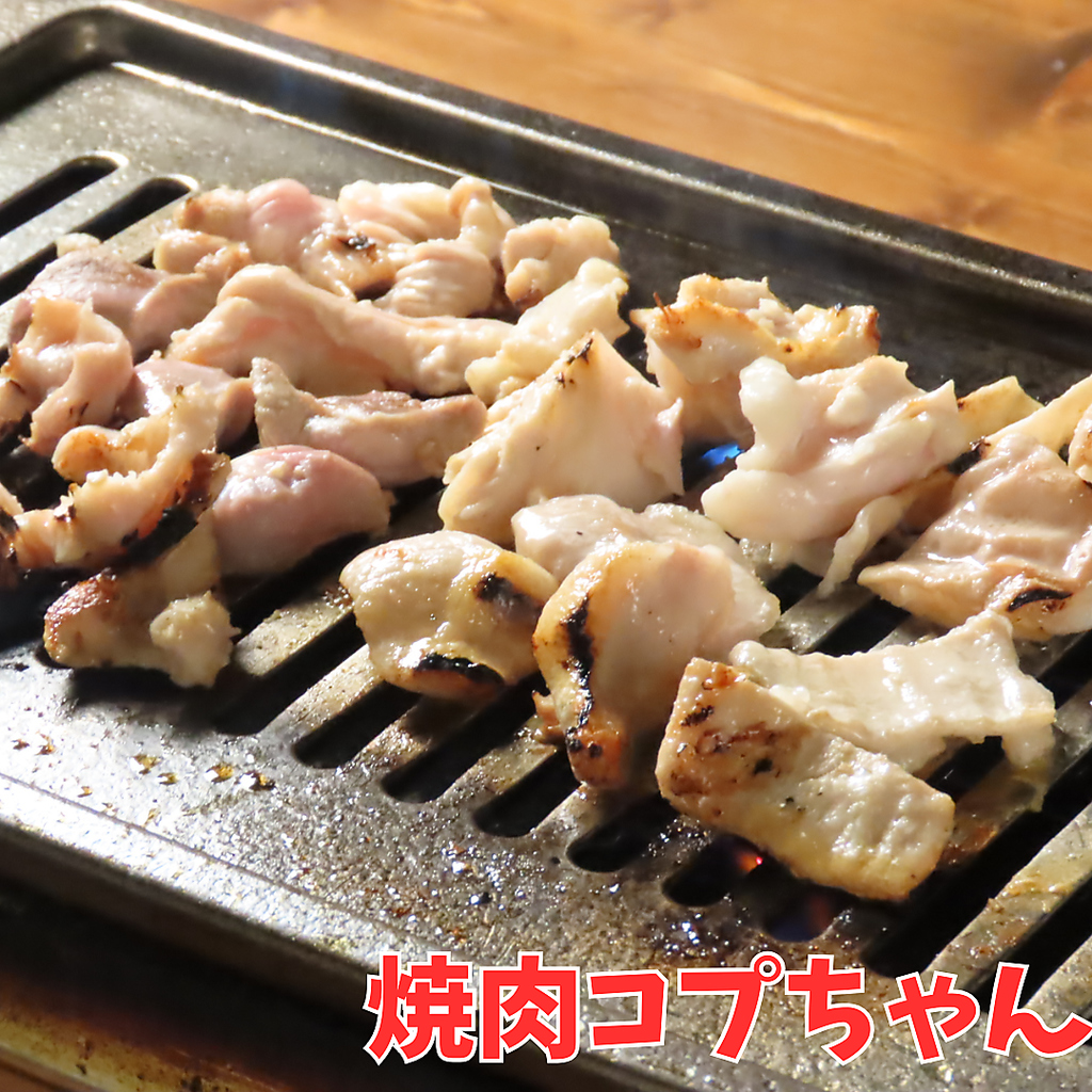 綺麗なサシが入った国産牛カルビをぜひお召し上がりください。ジューシーでやみつきになる美味しさ☆