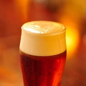 クラフトビール「ローズビール」は武蔵野ミニブルワリー特別限定醸造のアルトビール。芳醇な香り、ほのかな甘味が特長のエールタイプのビールです。