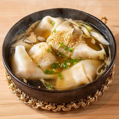 炊き餃子（白湯スープ）