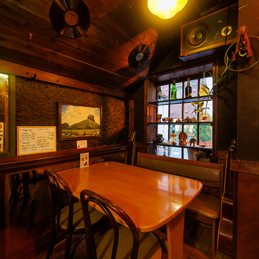 Charis place チャーリーズプレイスの雰囲気1