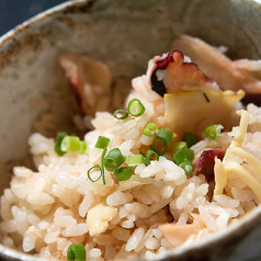 季節の炊き込みご飯