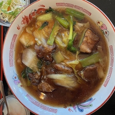 牛バラ肉の煮麺