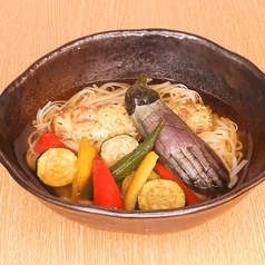 【夏季限定】夏野菜の揚げびたしぶっかけうどん