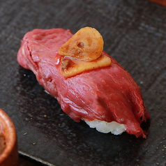 馬肉赤身にんにく(一貫）