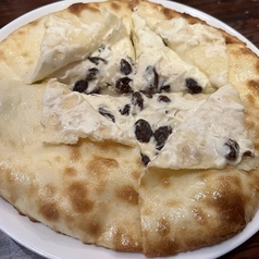 ラムレーズンクリームチーズナン