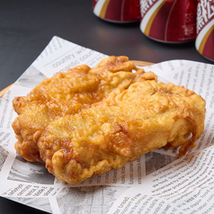 【サクサク鶏モモジーパイ】一枚で主役級。