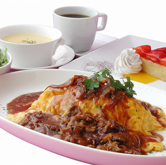 【自家製・芳醇】自家製ハヤシソースオムライス 1,500円（税込 1,650円）