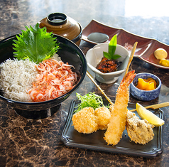 うなぎと串揚げ 食彩房 あさふじ厨's 浜松駅前店の特集写真