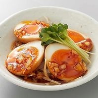 とり皮ポン酢や揚げ物など居酒屋定番メニューも豊富◎