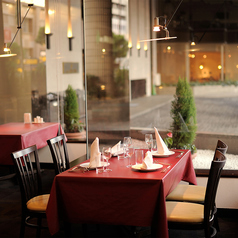 ゆったりとお食事をお楽しみいただけます