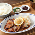 料理メニュー写真 千葉県産さわやかポークのれもんジンジャー焼き定食