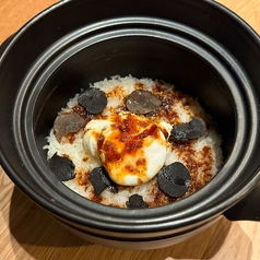 土鍋で炊いたトリュフ卵かけご飯