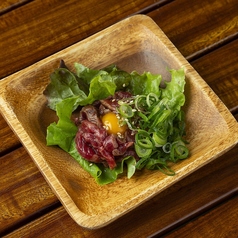 炙り和牛ユッケ