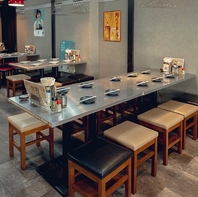 路地裏で楽しむ大衆酒場