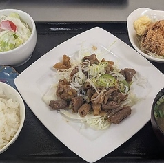 ホルモン焼き定食