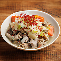 名物もつ煮込み