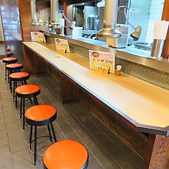 【1階カウンター席】お一人様でもお気軽にどうぞ♪