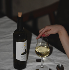 ソムリエ厳選ワインの数々♪飲み放題も種類が豊富☆