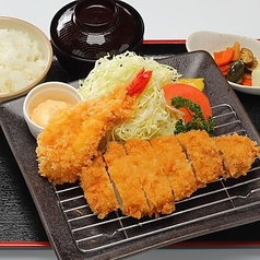 海老フライとロースかつ膳 (Fried shrimp ＆ loin pork cutlet set meal)