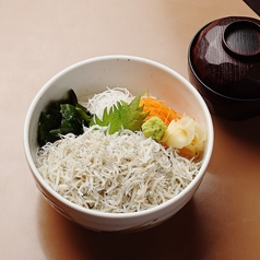 しらすたっぷり丼