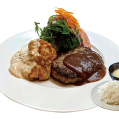 チキン南蛮とハンバーグ定食