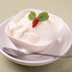 自家製濃厚杏仁豆腐