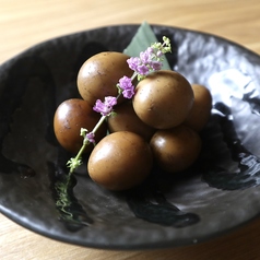 鶉の藁燻製卵