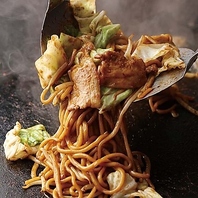 【ボリューム◎】こだわりの極太麺の自慢の焼そば